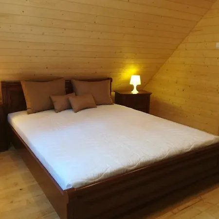 Letniskowe Korona Lodge
