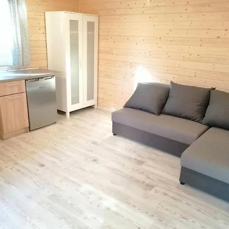 אכסניה Letniskowe Korona פוגורזליצה