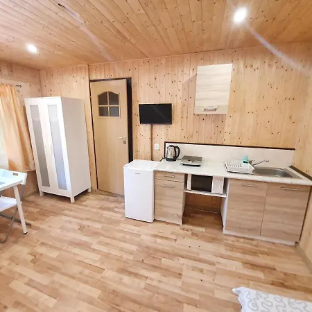 אכסניה Letniskowe Korona פוגורזליצה