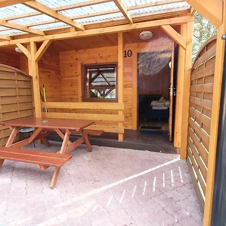 Letniskowe Korona Lodge *