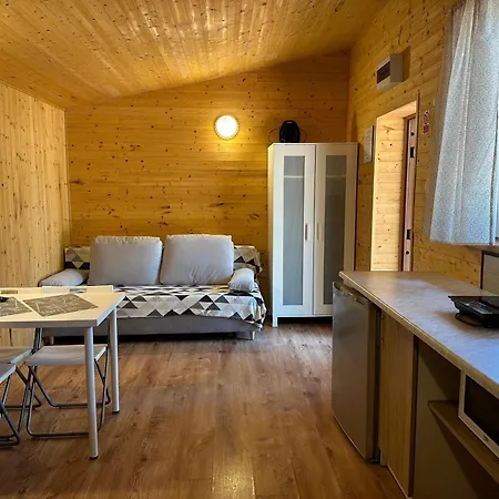 אכסניה Letniskowe Korona