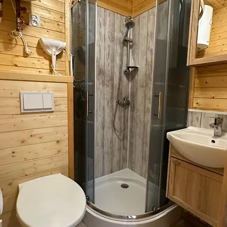 אכסניה Letniskowe Korona *